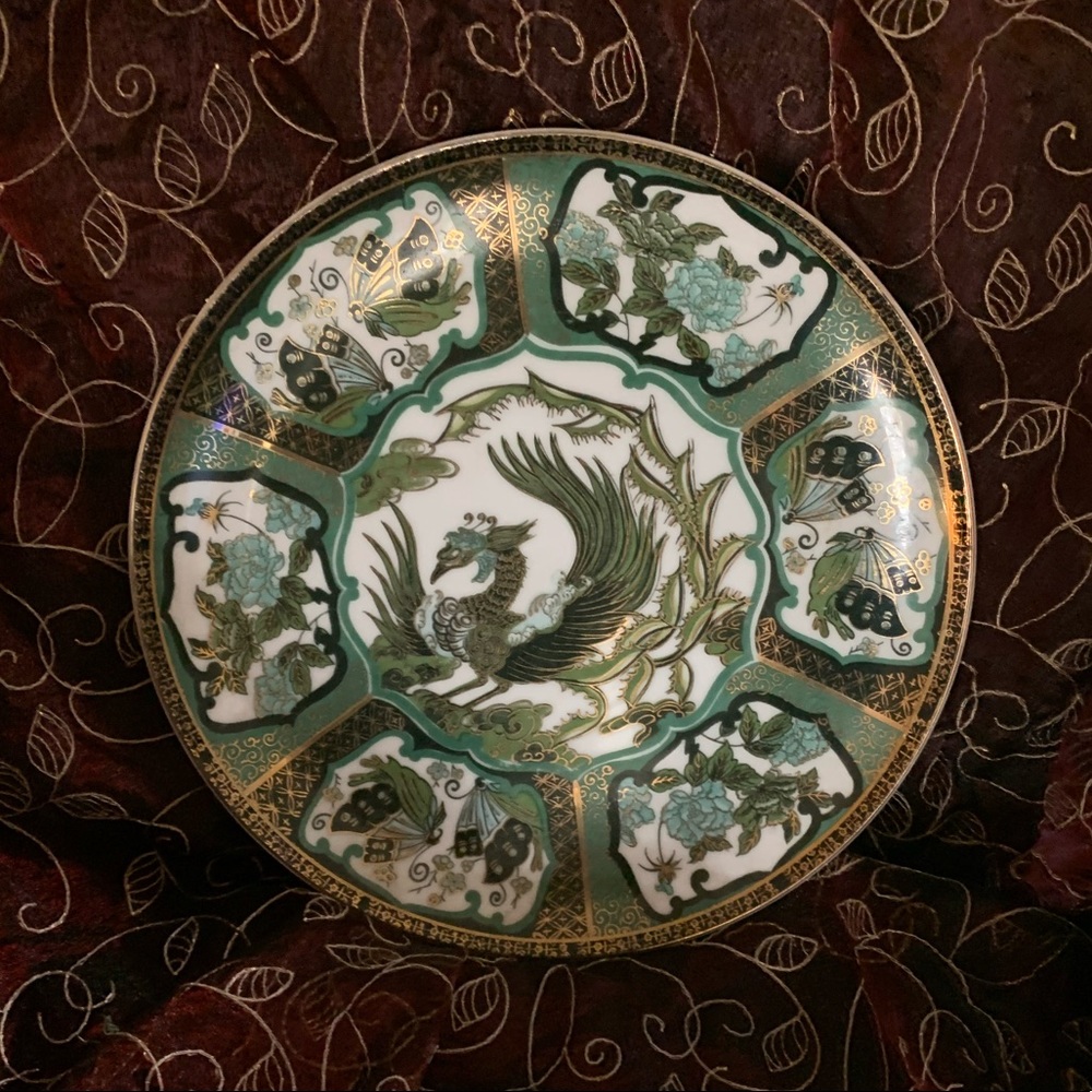Dragon plate